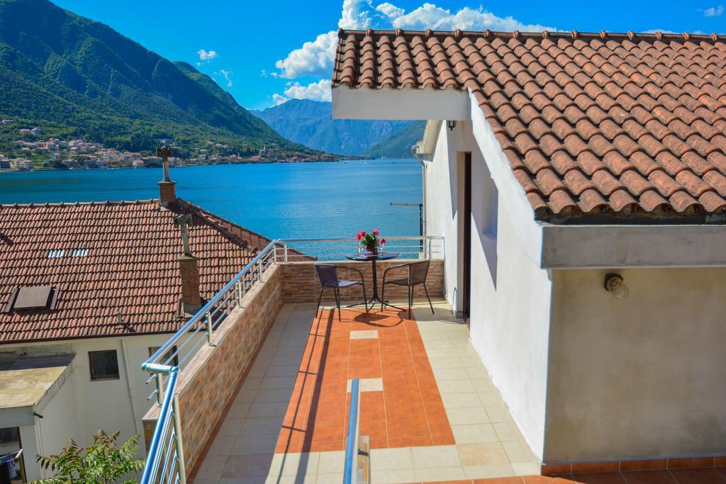 Apartment The Sea Coast Kotor Exterior foto