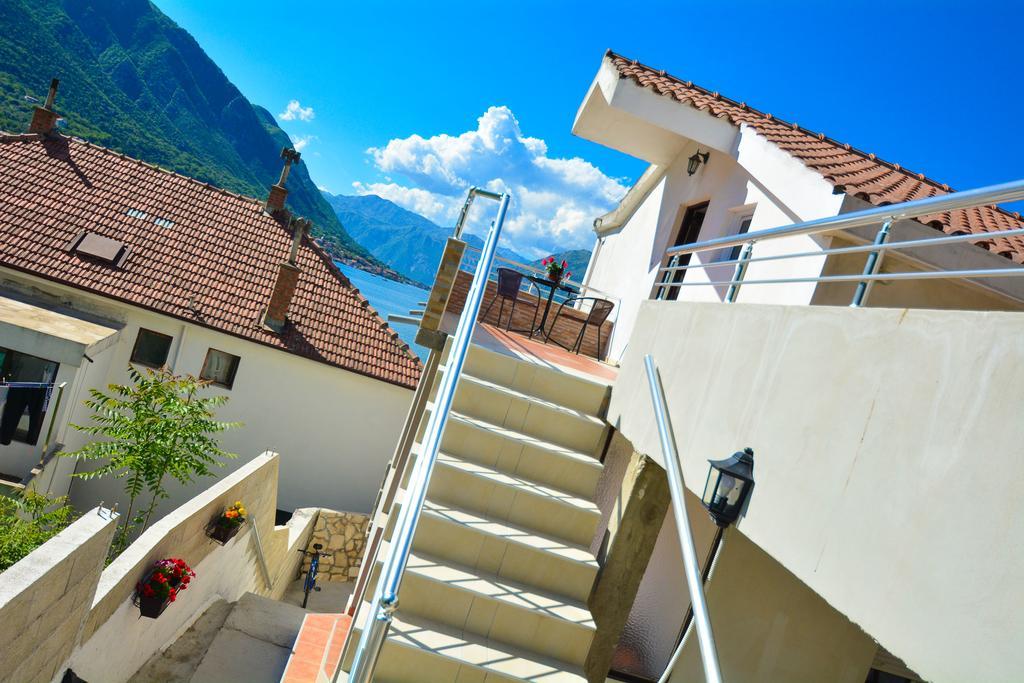 Apartment The Sea Coast Kotor Exterior foto